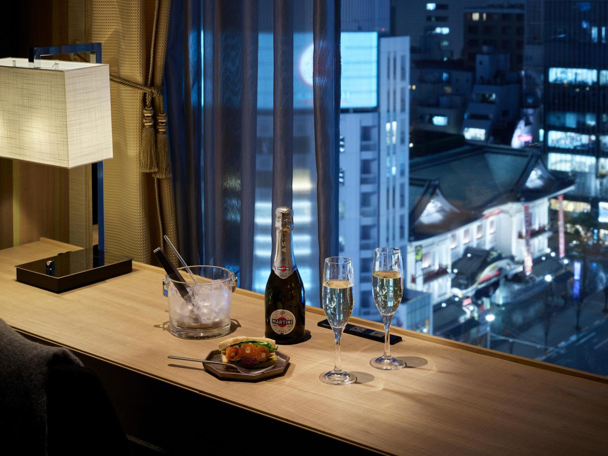 Millennium Mitsui Garden Hotel Tokyo - Ginza Екстериор снимка